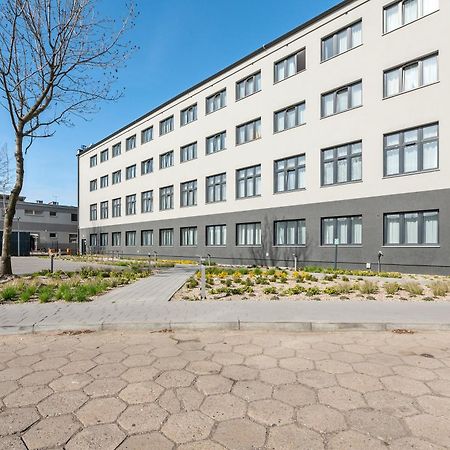 ApartГдиня Екстериор снимка